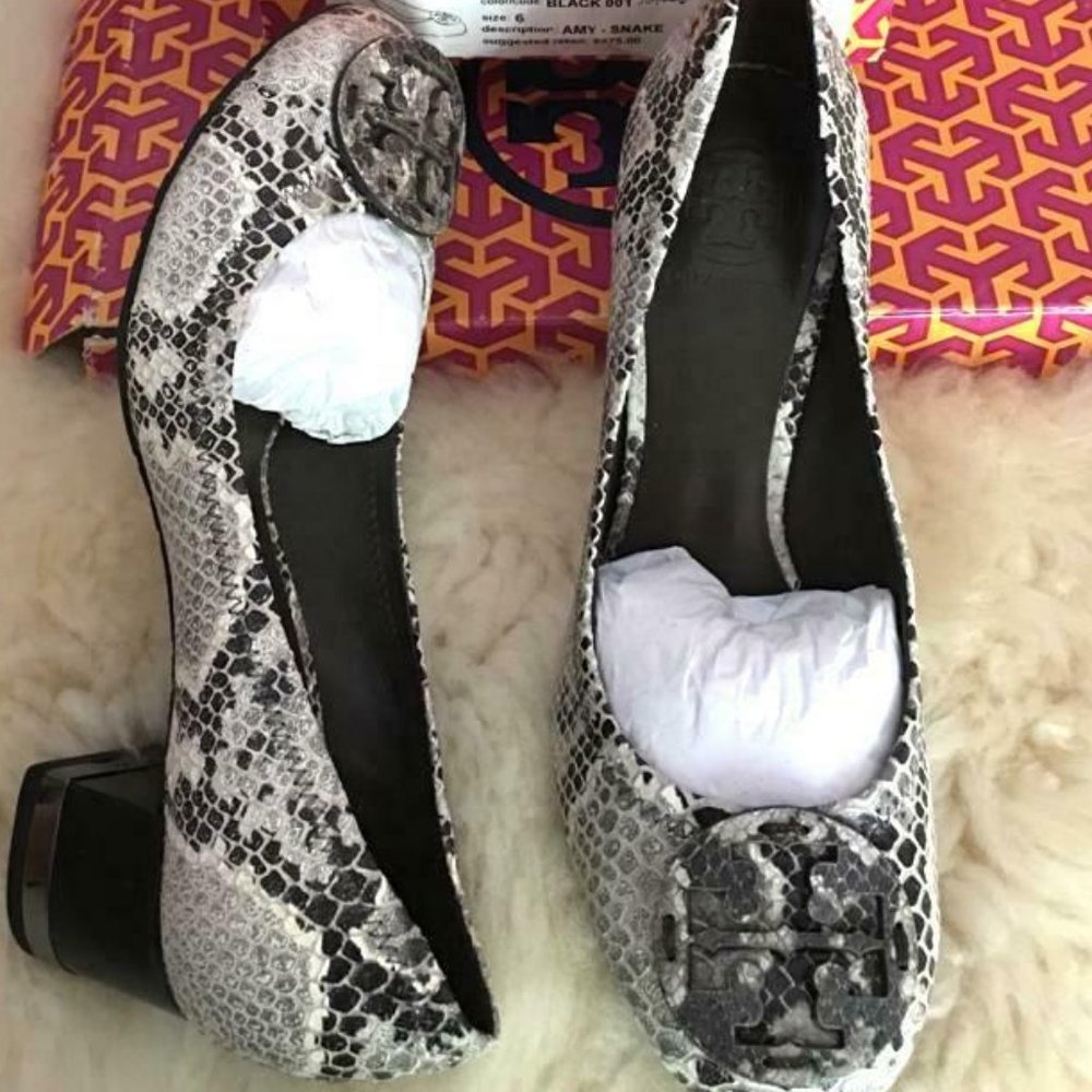 TORY BURCH TB Amy Shoes Heels Pumps Black White 6